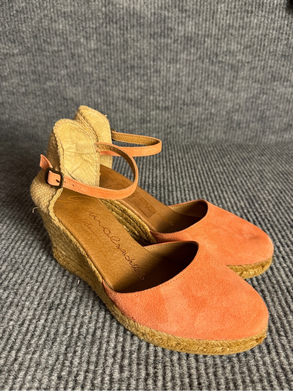 Gaimo Spain Orange Coral Suede Wedge Espadrille Sandals Ankle Strap Size 40
